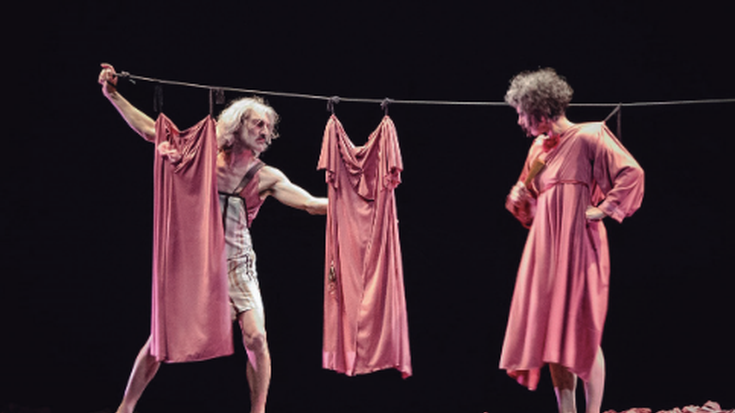 Antzerkia: 'Postales rotas' antezlana