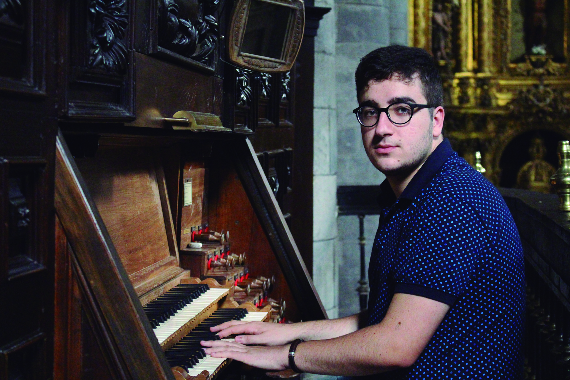 Musikeneko organo ikasleen entzunaldia eta Golden Skies bikotearen kontzertua izango dira ostiralean parrokian
