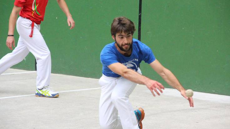 Irudietan: Bertso-pilota erronka, Frontoi Txikin