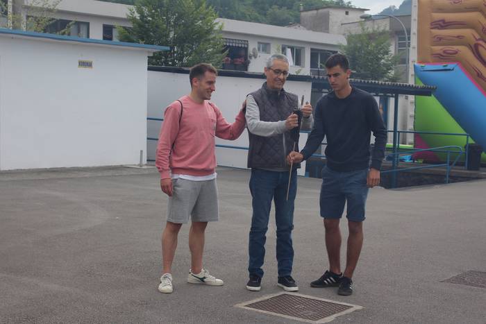 Suziria botata, Lagun Onak futbol taldea hasi da klubaren eguna ospatzen