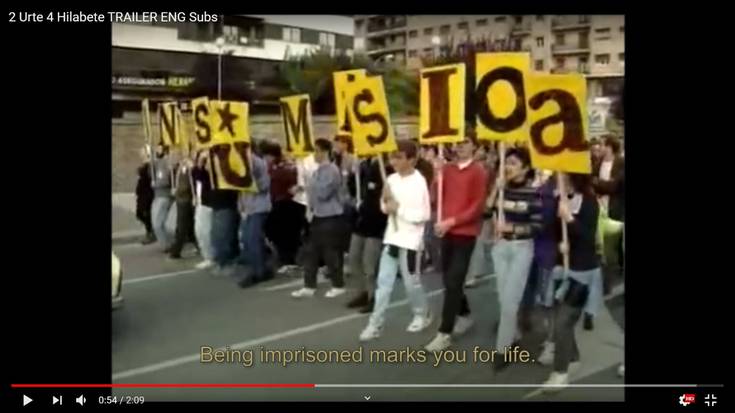 'Bi urte, lau hilabete eta egun bat' dokumentala emango dute asteartean Modelon