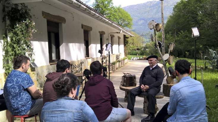 'Errautsak hauspotzen' proiektua, protagonista bihar Modelon