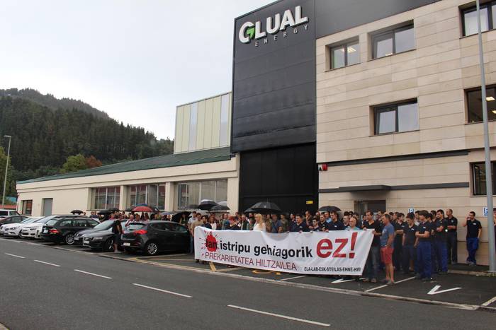 Dozenaka lagunek salatu dute Glual Energy enpresako lan istripua