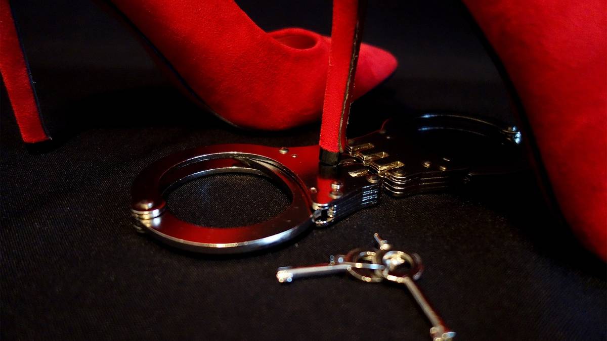 Pornografiari buruzko hitzaldia eskainiko dute astelehenean Treba Gurasoak programaren barruan