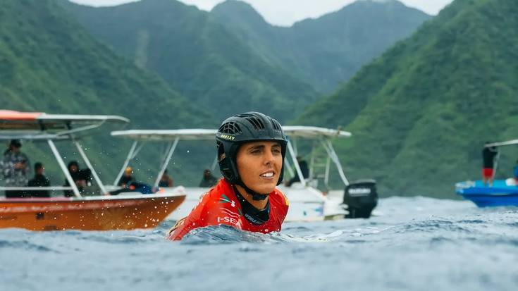 Final laurdenetarako txartela lortu du Nadia Erostarbek Tahitin