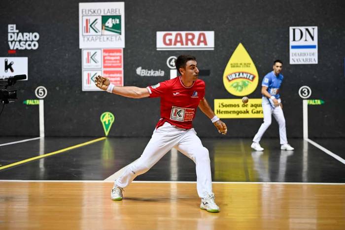 Artola-Imaz eta Etxeberria-Rezusta bikoteen lehia bihar, Gurea frontoian