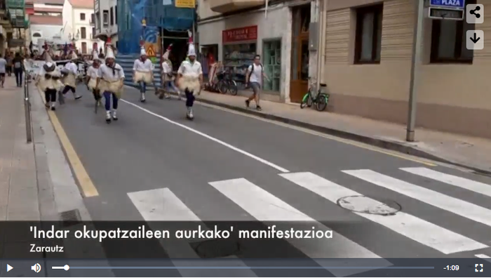 Bideoa: 'Indar okupatzaileen aurkako' manifestazioa egin dute gaur eguerdian Zarautzen