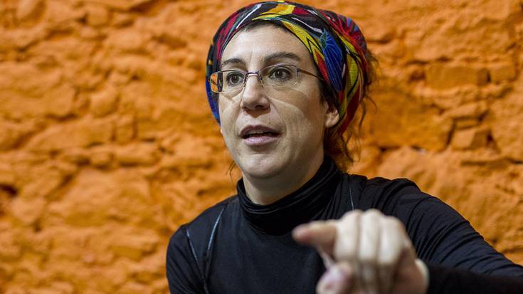 Jule Goikoetxearen bisita jasoko du asteartean irakurle taldeak