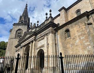 Igandean Olazko Amaren koroatzearen urtemuga ospatuko dute Azpeitiko Parrokian