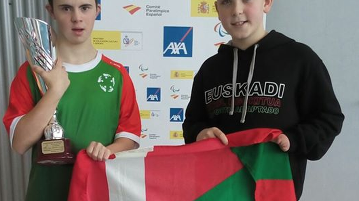 Lander Uria eta Iker Aizpuru hirugarren, Igeriketa Egokituko Gazteen Espainiako Txapelketan