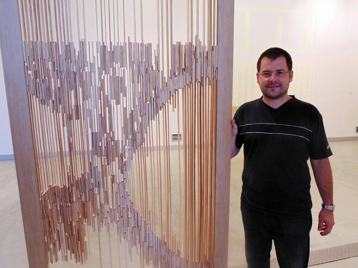 Pablo Soraluzeren artelanez osatutako erakusketa zabaldu da Alondegian