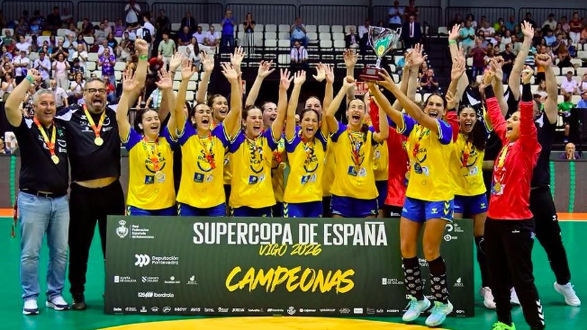 Maria Zalduak Espainiako Superkopa irabazi du Rocasa Gran Canaria taldearekin
