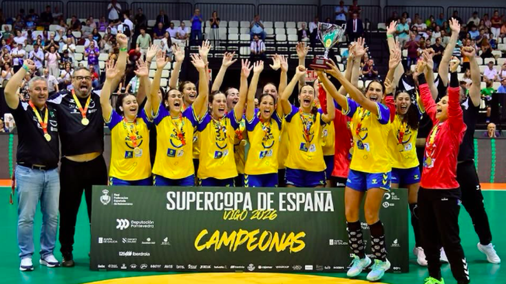 Maria Zalduak Espainiako Superkopa irabazi du Rocasa Gran Canaria taldearekin