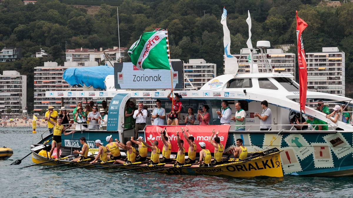 Bandera bakarra eskuratu arren, estropada bikainak egin dituzte gaur eskualdeko traineruek