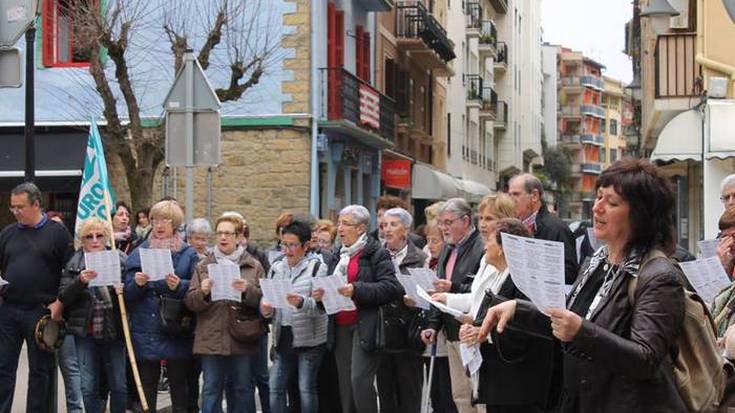 Zarautz Kantuan kantujira