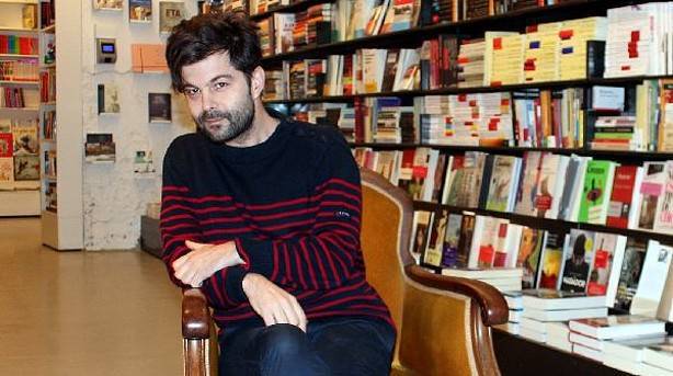 Imanol Agirre: "Saiatzen naiz jendea harrituko duten liburuak irakurtzen"