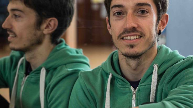 Alain Maya: "Dantza bizitzeko modu bat da. Dantza hitz egitea bezala da”