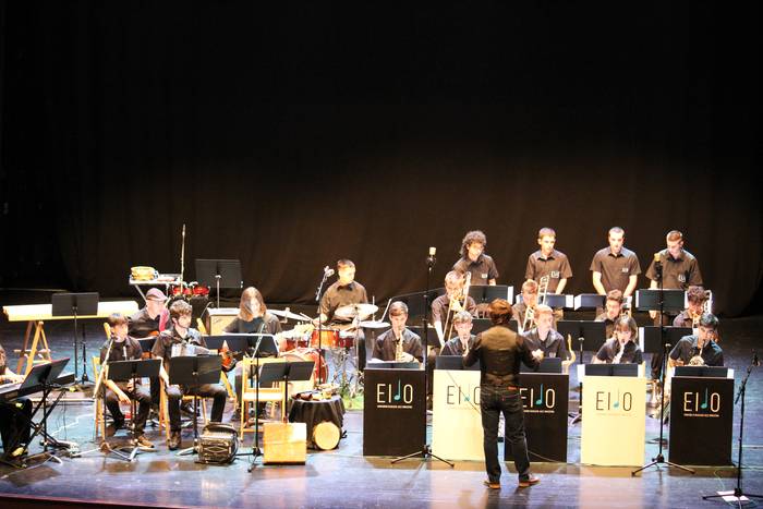 Baztartxora ere iritsi da Euskadiko Ikasleen Jazz Orkestra