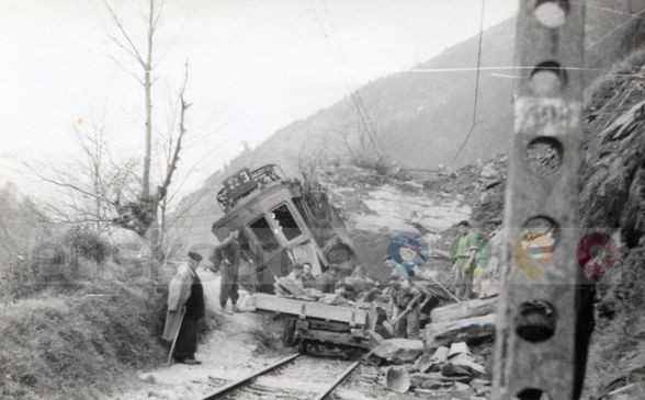 HARA! 1958an Zestoan izandako tren istripu bat, irudietan