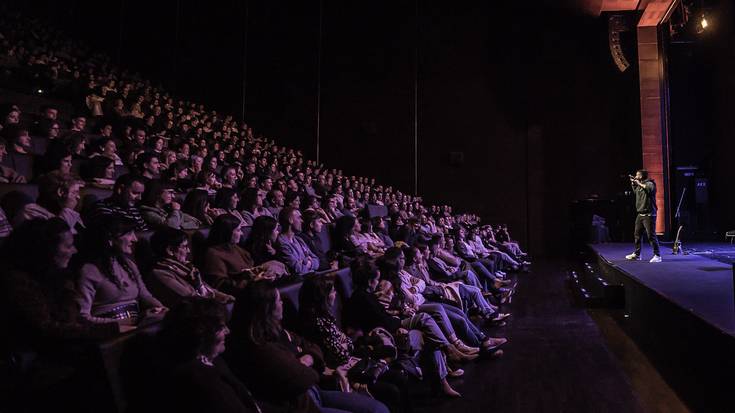 Umorearekin alaitu du Soreasu Mikel Bermejok