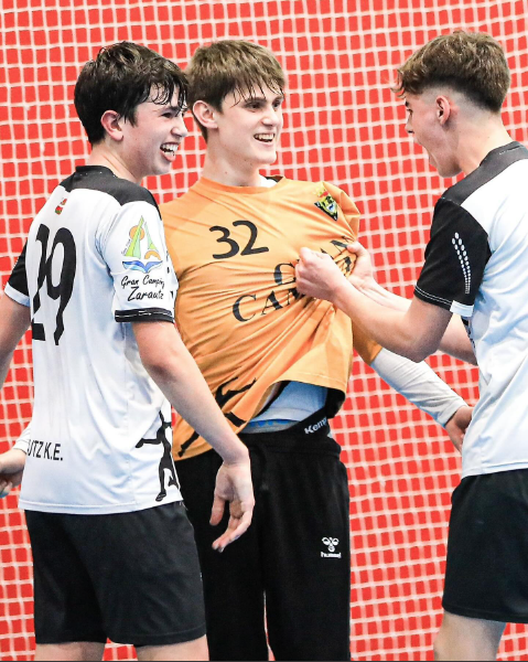 Zarauzko bi jokalari deitu ditu Espainiako Eskubaloi Federazioak otsaileko teknifikazio jardunaldietara