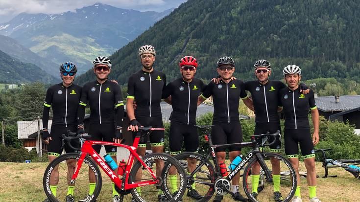 Aldapa elkarteko kideek Tour du Mont Blanc proba egin dute