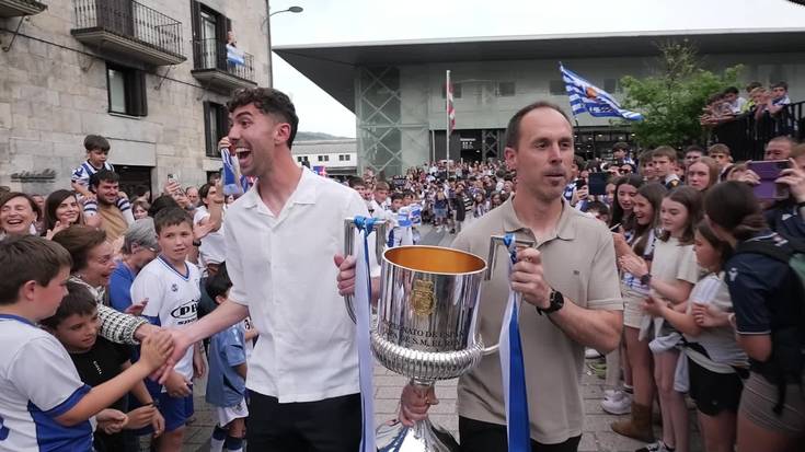 Poxi eta Marrero, plaza bero-bero