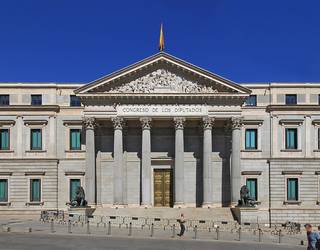 Txiki eta Otaegi omenduko dituzte ostegunean Espainiako Kongresuan