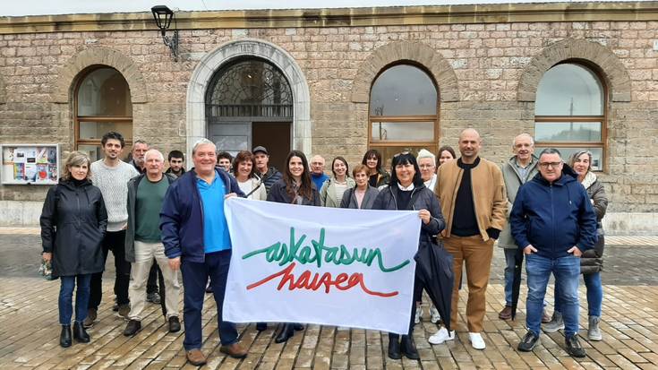 Azaroaren 22an bilbora joateko dei egin dute