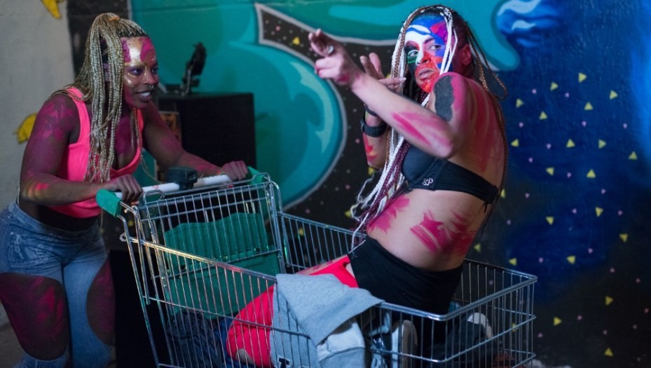 'Bruk Out' filmarekin itxiko da film denboraldia Baztartxo antzokian