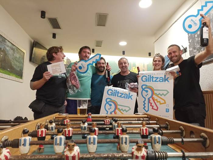 Ayerbe eta Beloki garaile Sarek antolatutako Futbolin Txapelketan