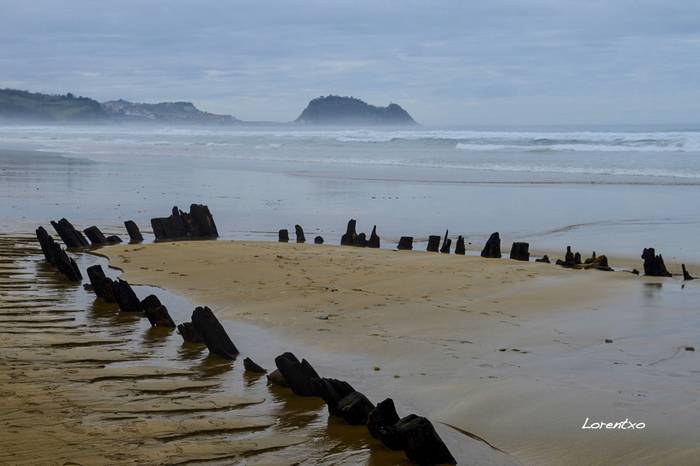 Oparia zarauztarren jakin-minari