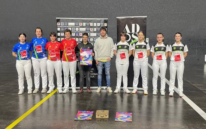 Ostiralean Binakako Txapelketaren finala, euskara eta emakumeen pilota laguntzeko