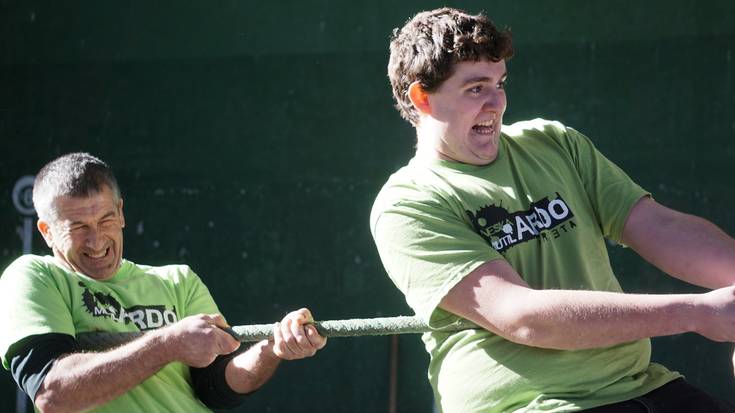 Ezkongabeek irabazi dute aurten ere Urtetako sokatira desafioa