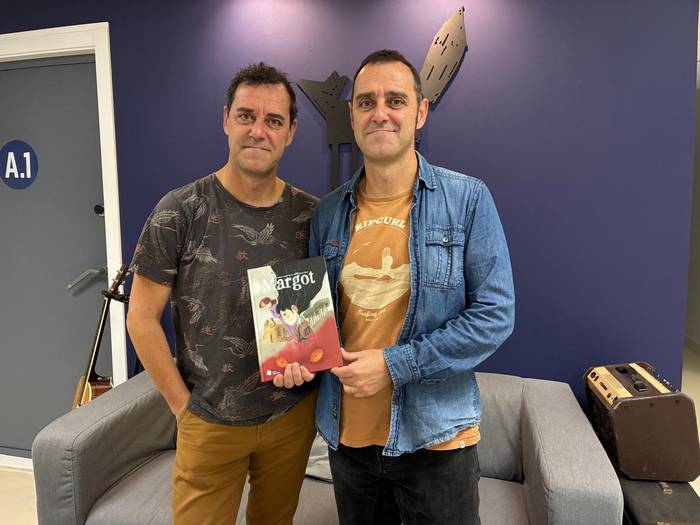 'Margot' eleberri grafikoa kaleratu dute Etxeberria anaiek