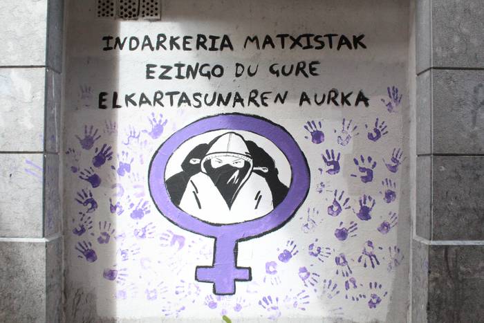Azpeitiko Udalak "gogor" salatu du herrian jazotako eraso matxista