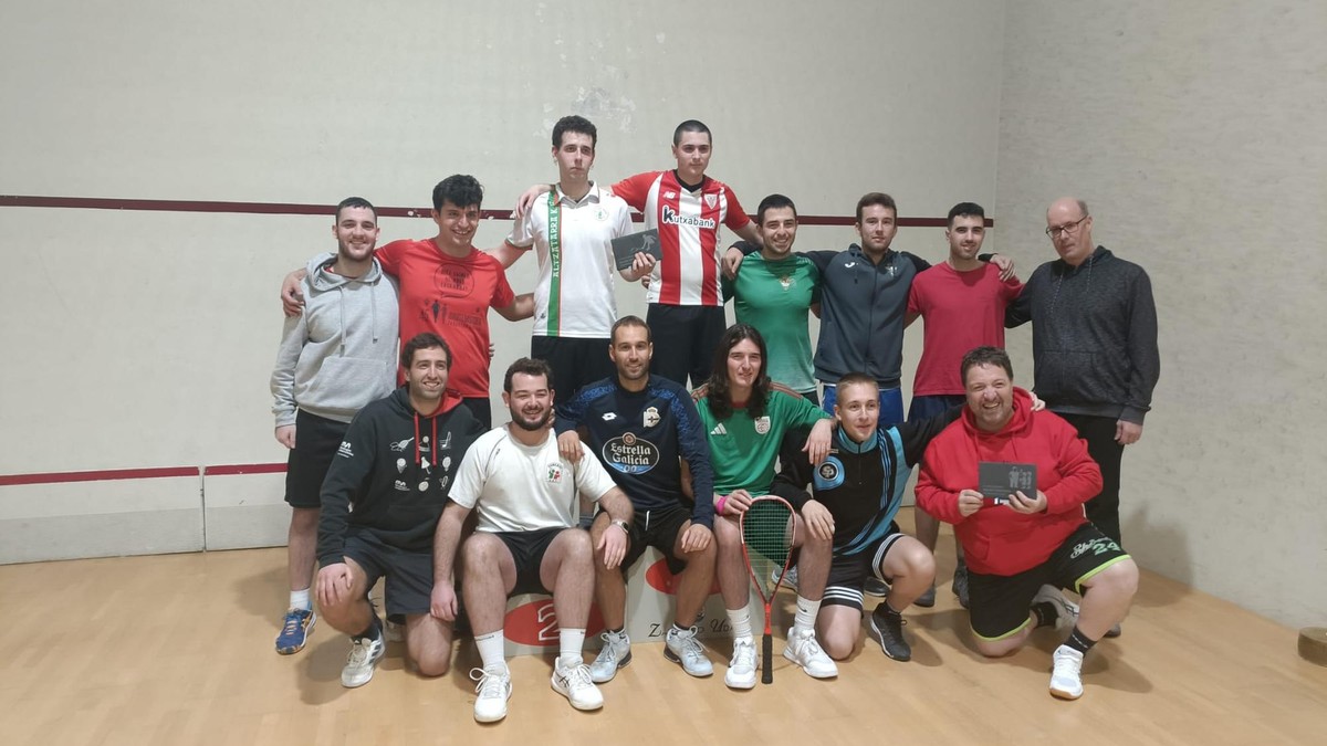 Irekita dago ZKEren Squash taldean inskripzioa egiteko aukera