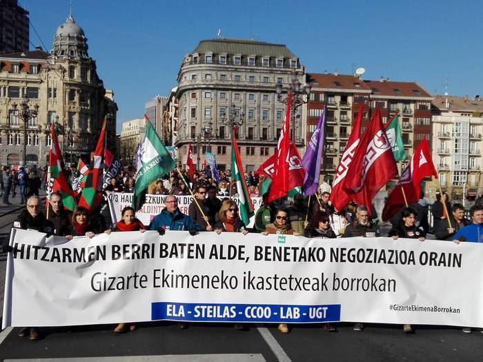 Kristau eskolen grebarekin bat egin du La Sallek