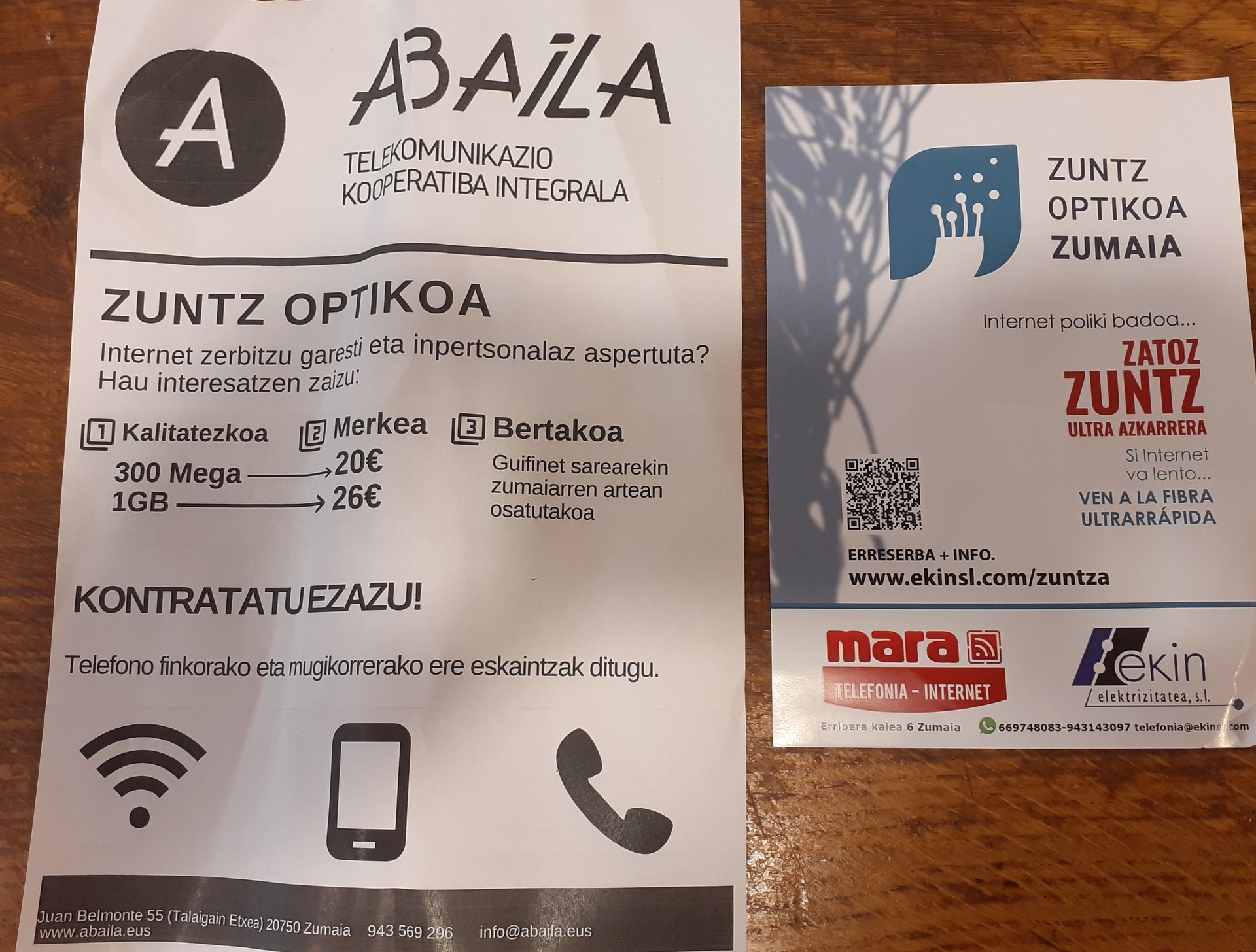 Tarteka poz txiki hauek