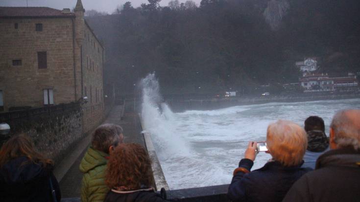 Abisu laranja ezarri dute arratsalderako