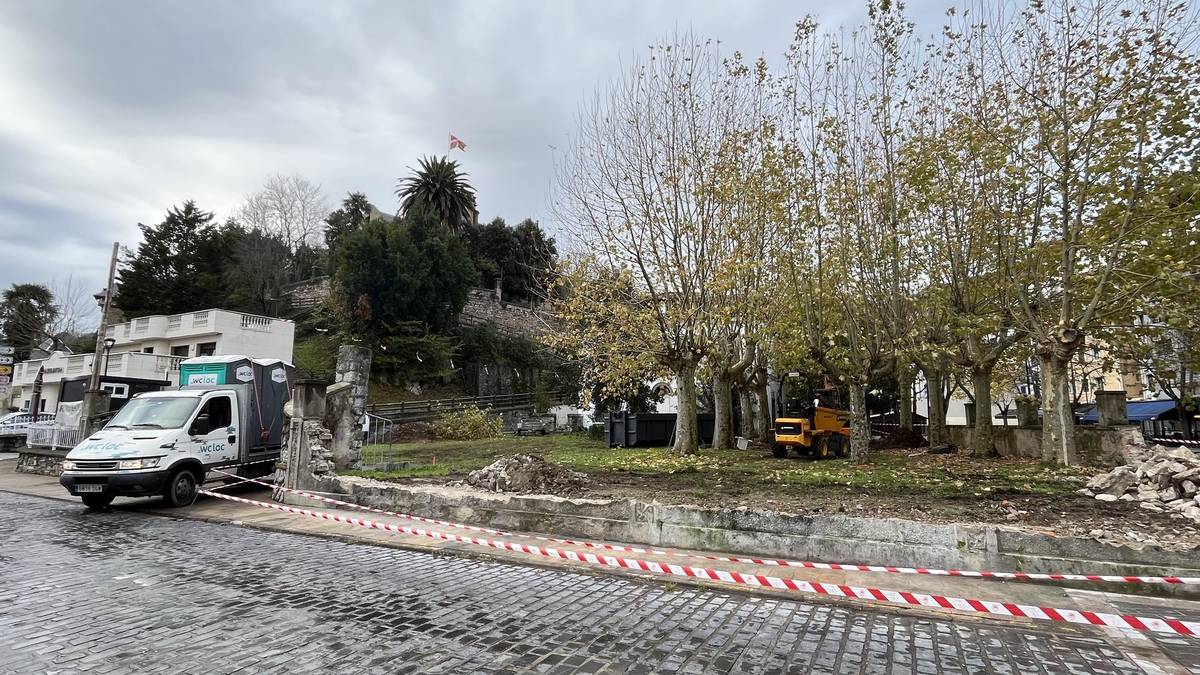 Erkibeko lorategia inguratzen duten hormak eraisten hasi dira