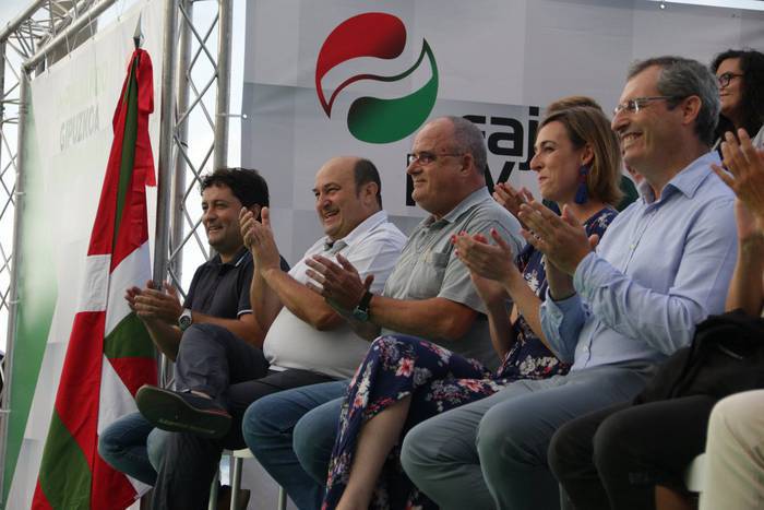 Aurten ere Zarautzen hasiko du ikasturte politikoa EAJk