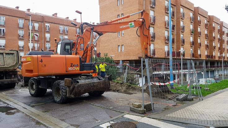 Saneamendu lanek jarraitzen dute Basadi auzategian