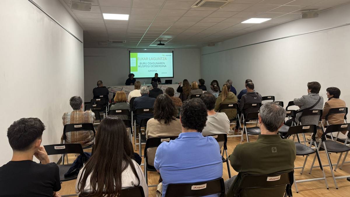 Elkar Laguntza programa aurkeztu dute jendaurrean