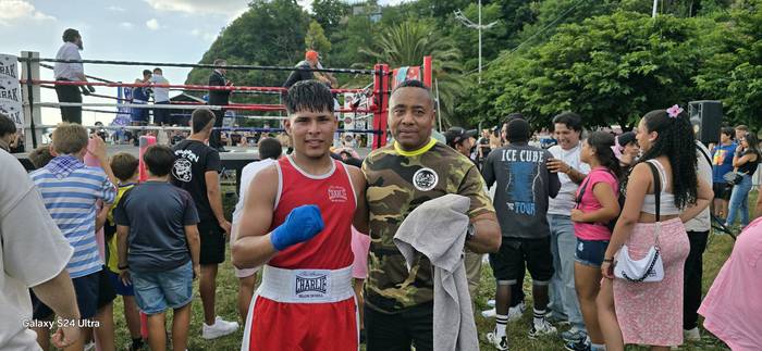 Chavarriak aise menderatu du aurkaria Algortan