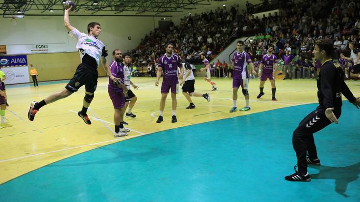 Amenabar Zarautzek eta Bidasoak Euskal Kopako finala jokatuko dute bihar