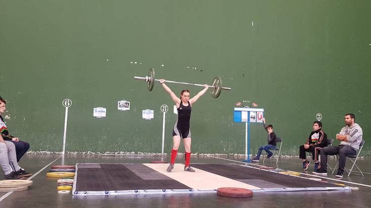Euskadiko halterofilia txapelketan zazpigarren egin du Ainhoa Larramendik