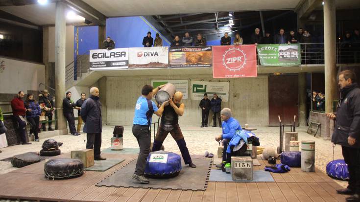 'Zelai'-ren marka hautsi du 'Urra'-k Aiako harrijasotze jaialdian