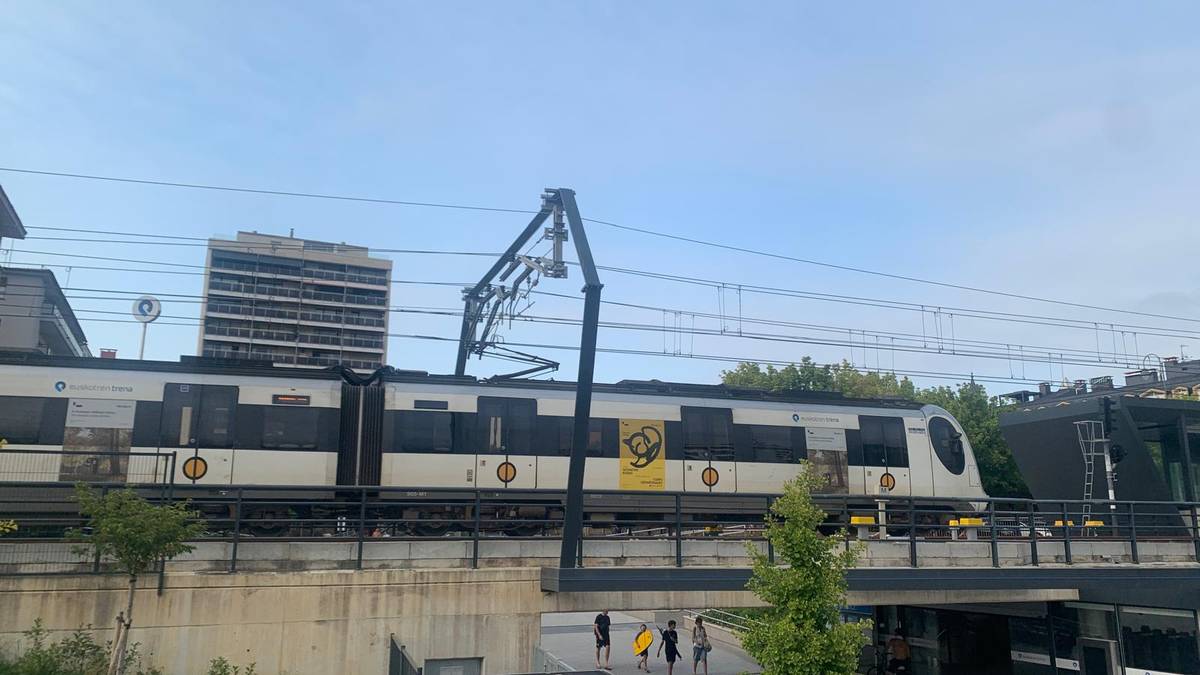 Gaueko tren zerbitzua eskainiko du Euskotrenek Zarauzko Euskal Jai egunerako