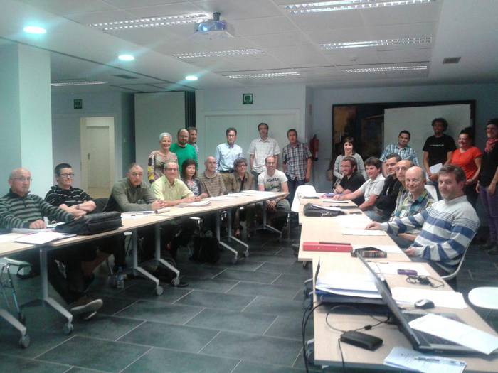 Edukiontzi bidezko bilketa sistema aukeratu beharko du Zarauzko Udalak